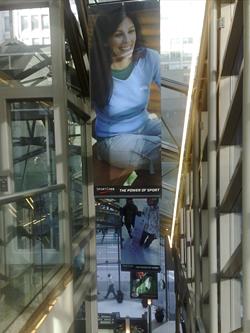 hanging snap banners