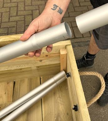 portable flagpole joint